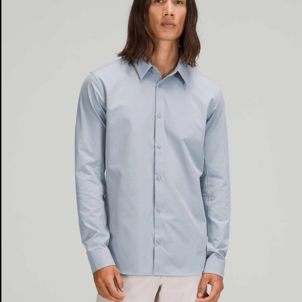 Lululemon Chambray Blue New Venture Long Sleeve Shirt Men's Small - Picture 2 of 7